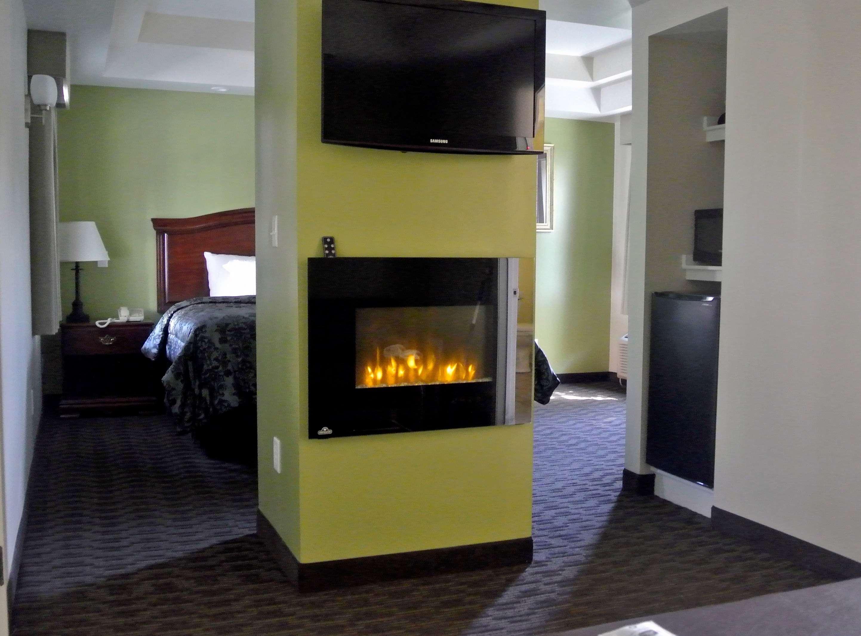 Best Western Plus Cold Spring Plymouth Extérieur photo