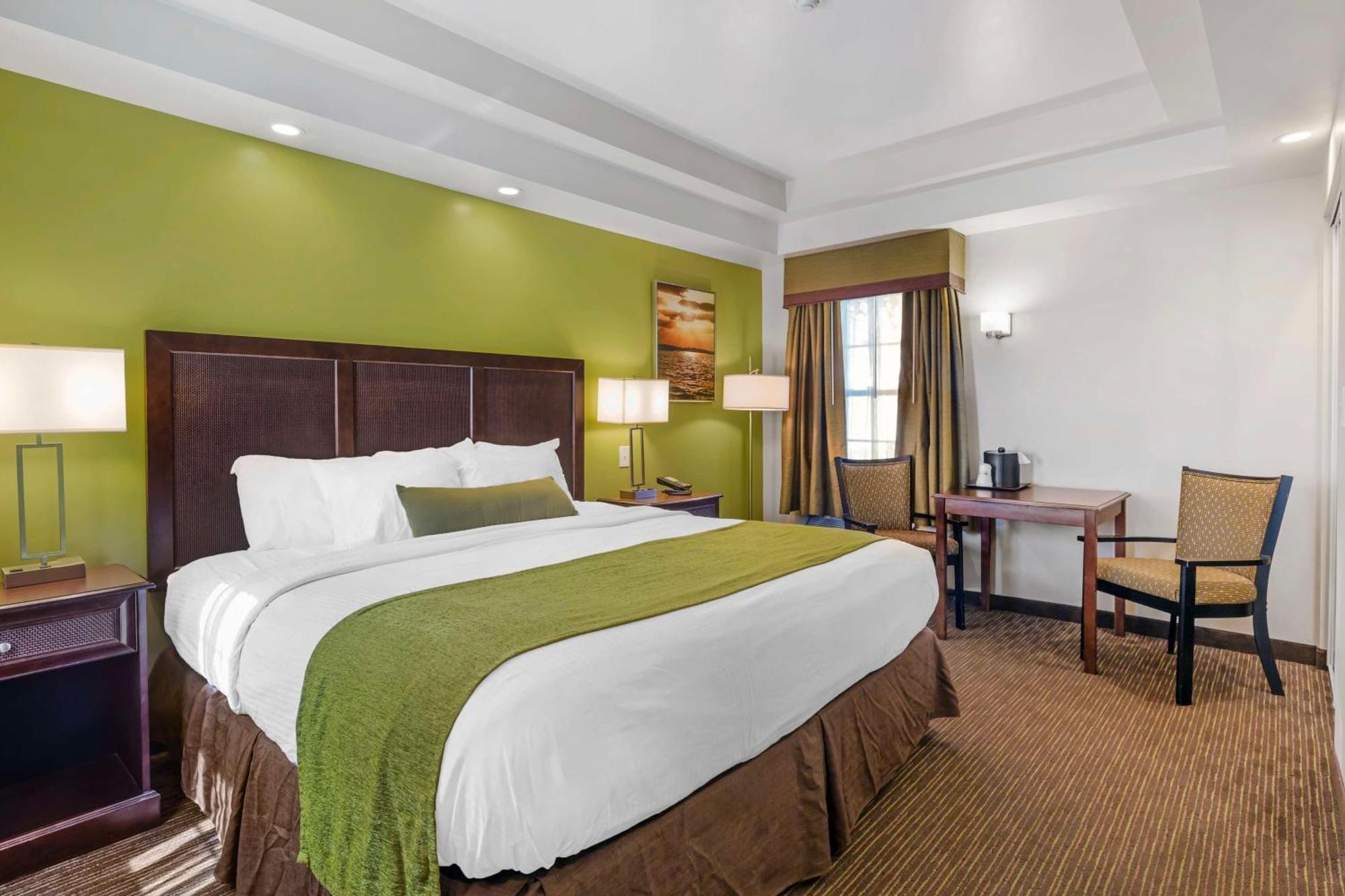 Best Western Plus Cold Spring Plymouth Extérieur photo